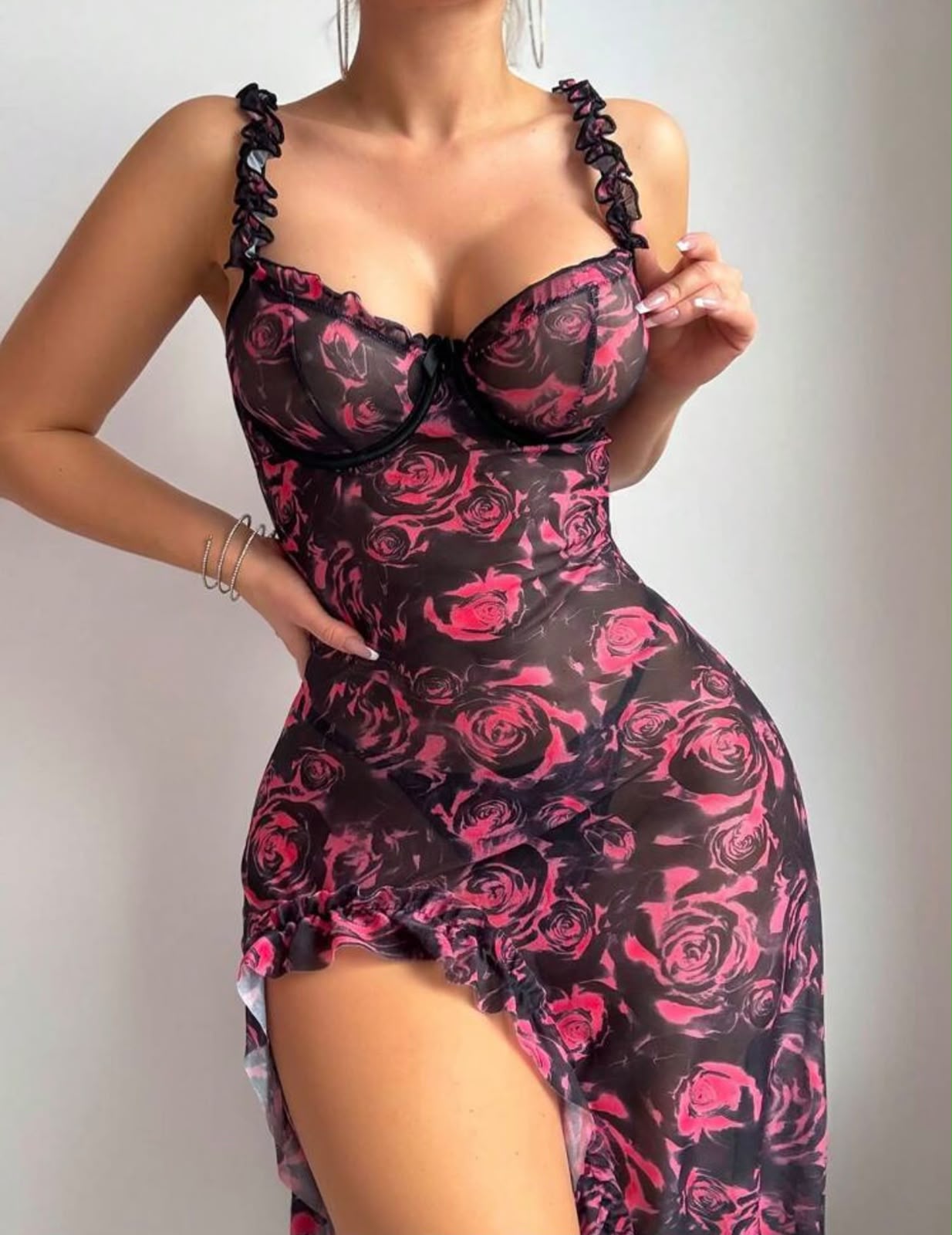 Nuisette mesh roses