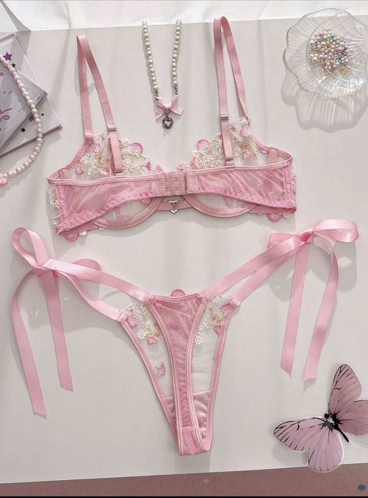 Lingerie romantique rose – Image 5