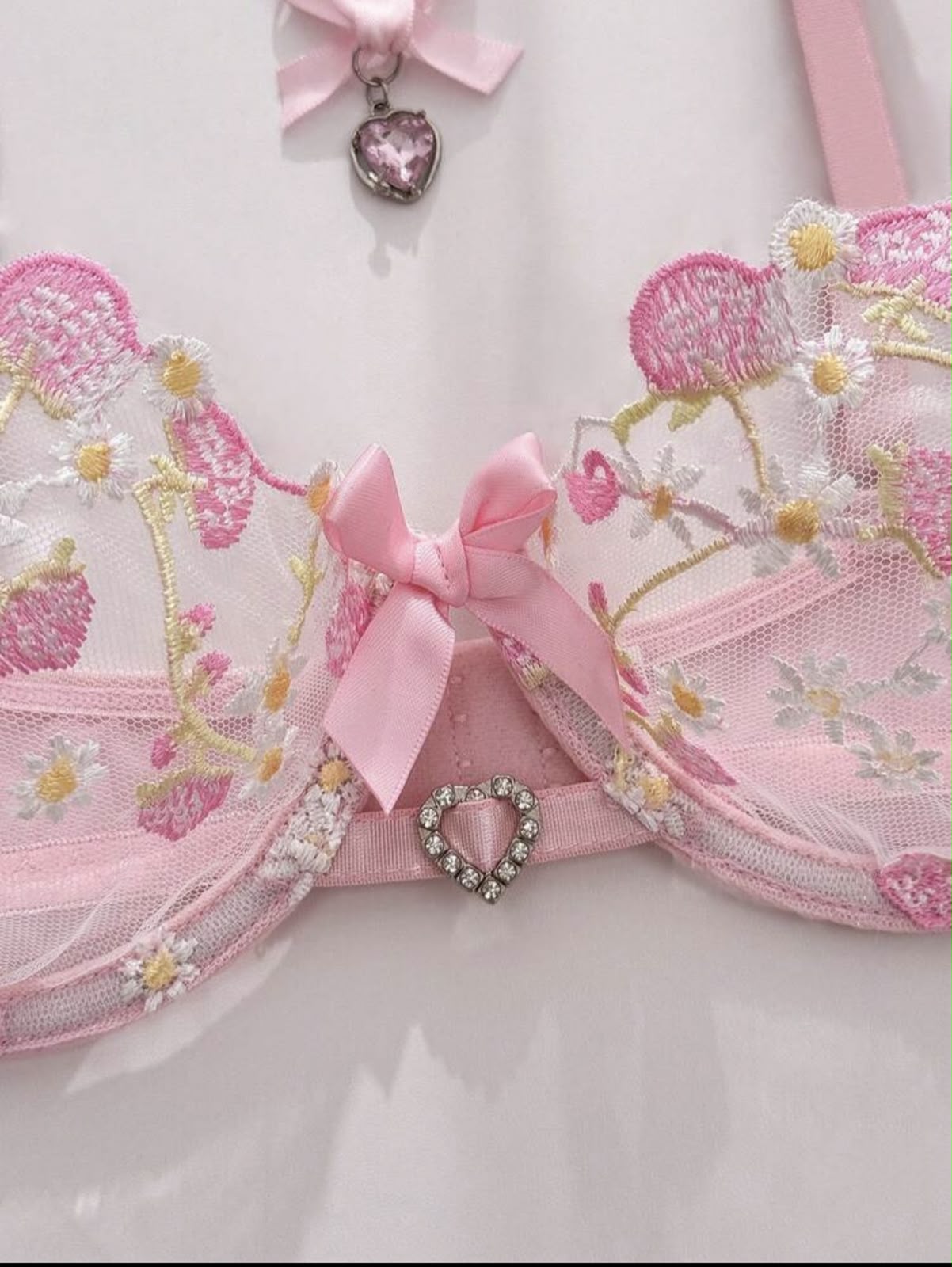 Lingerie romantique rose – Image 6