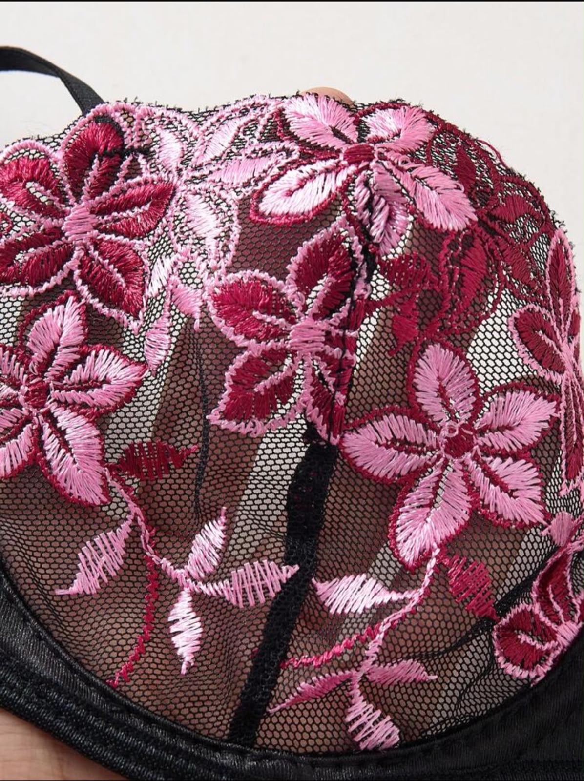Lingerie broderie rose – Image 3