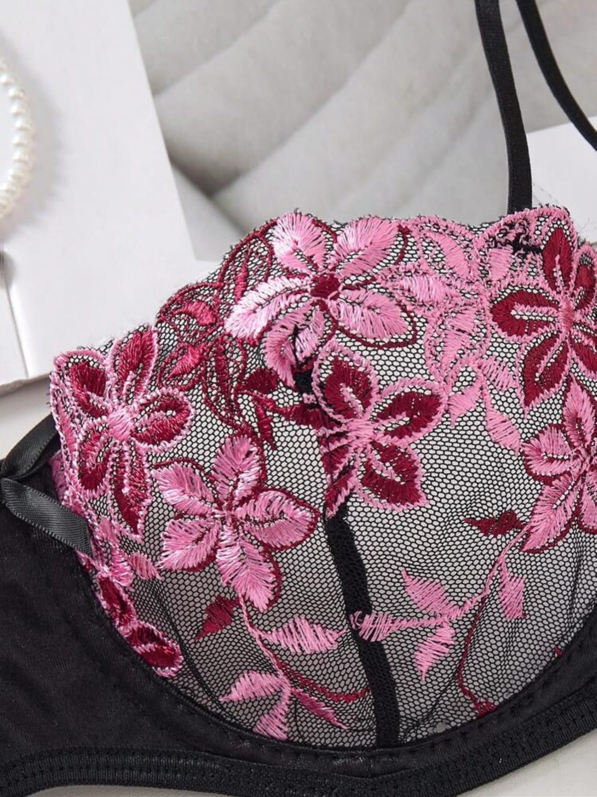 Lingerie broderie rose – Image 4