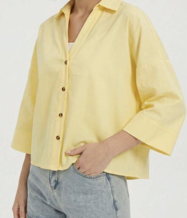 Chemise Jaune Beurre à Col V & Manches 3/4
