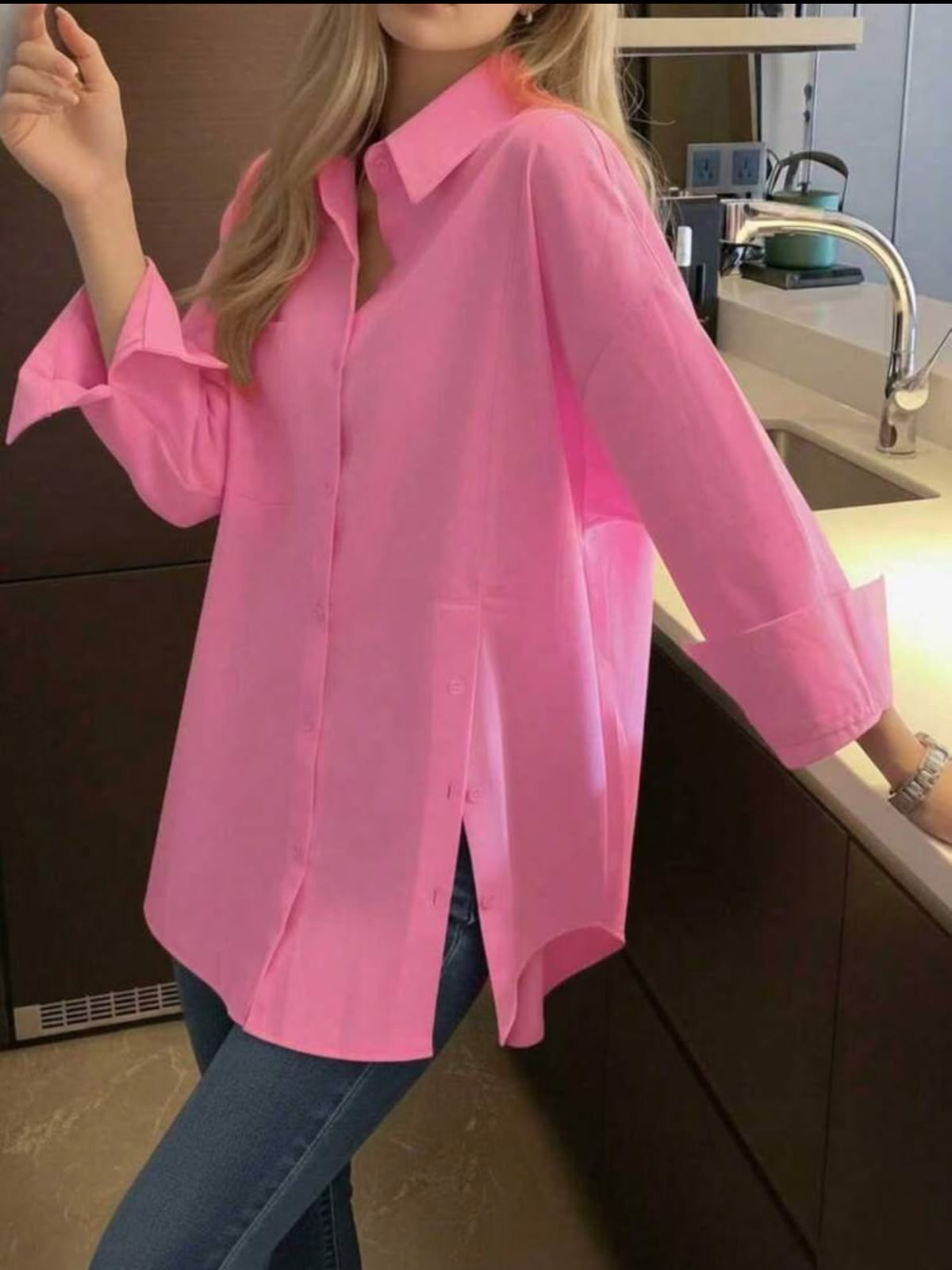 Chemise Oversize Rose Bonbon à Fentes – Image 4